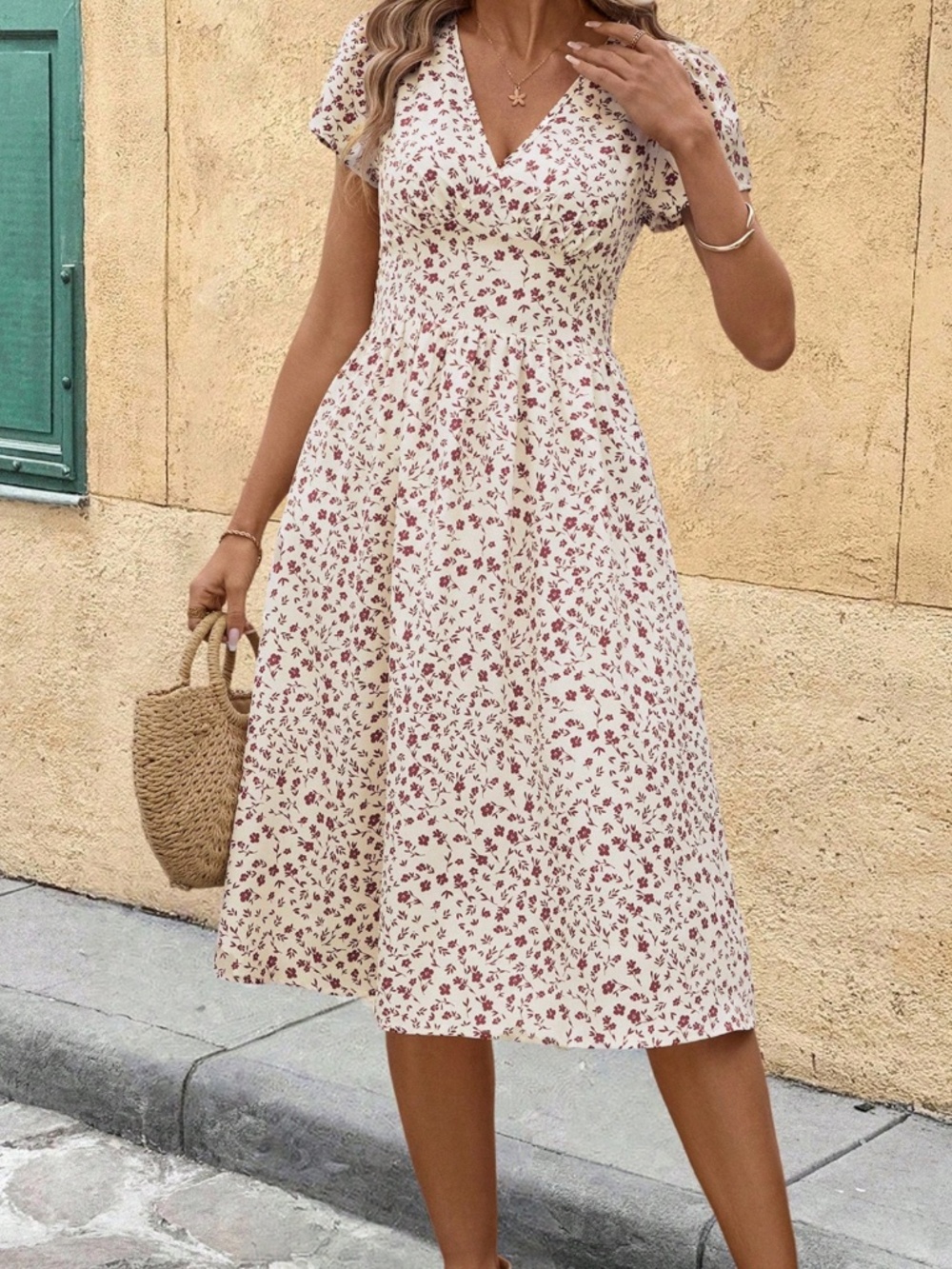 Classic Floral Print V neck Pockets Puff Sleeve Midi Dress - Picture 2 of 5